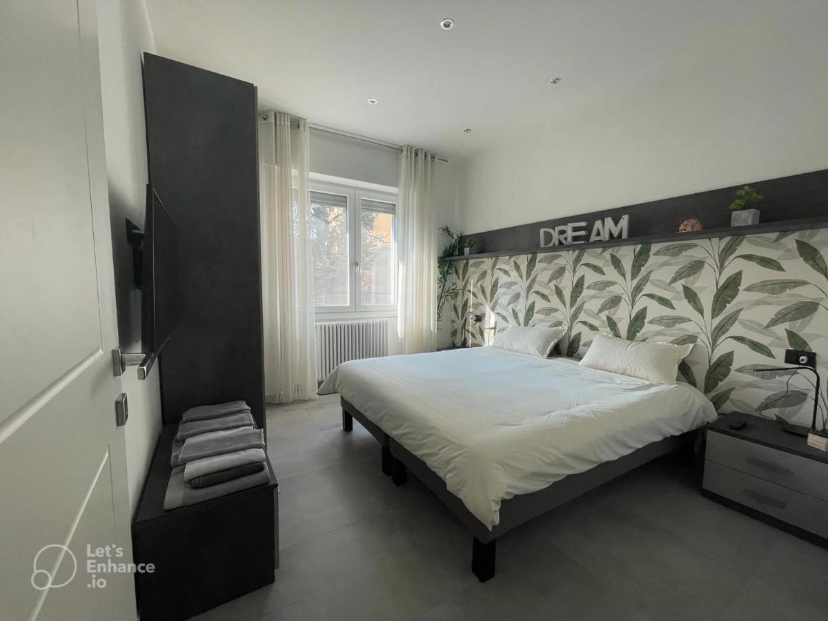R39 Modern Apartment With Private Parking Milánó Kültér fotó