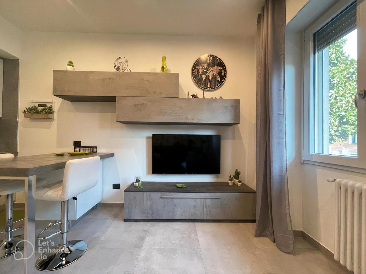 R39 Modern Apartment With Private Parking Milánó Kültér fotó